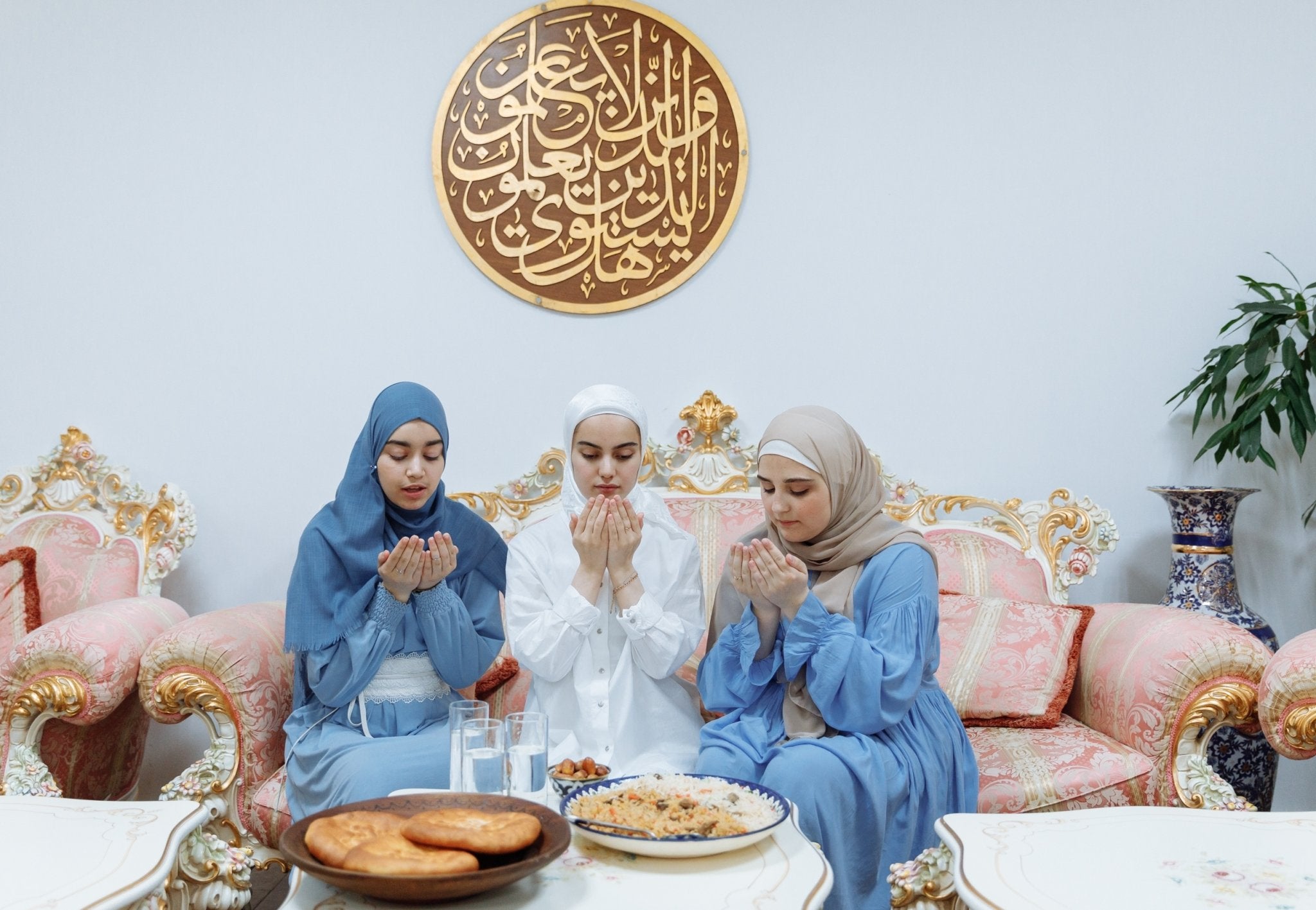 Wearing Your Hijab During Ramadan - Modest Eve