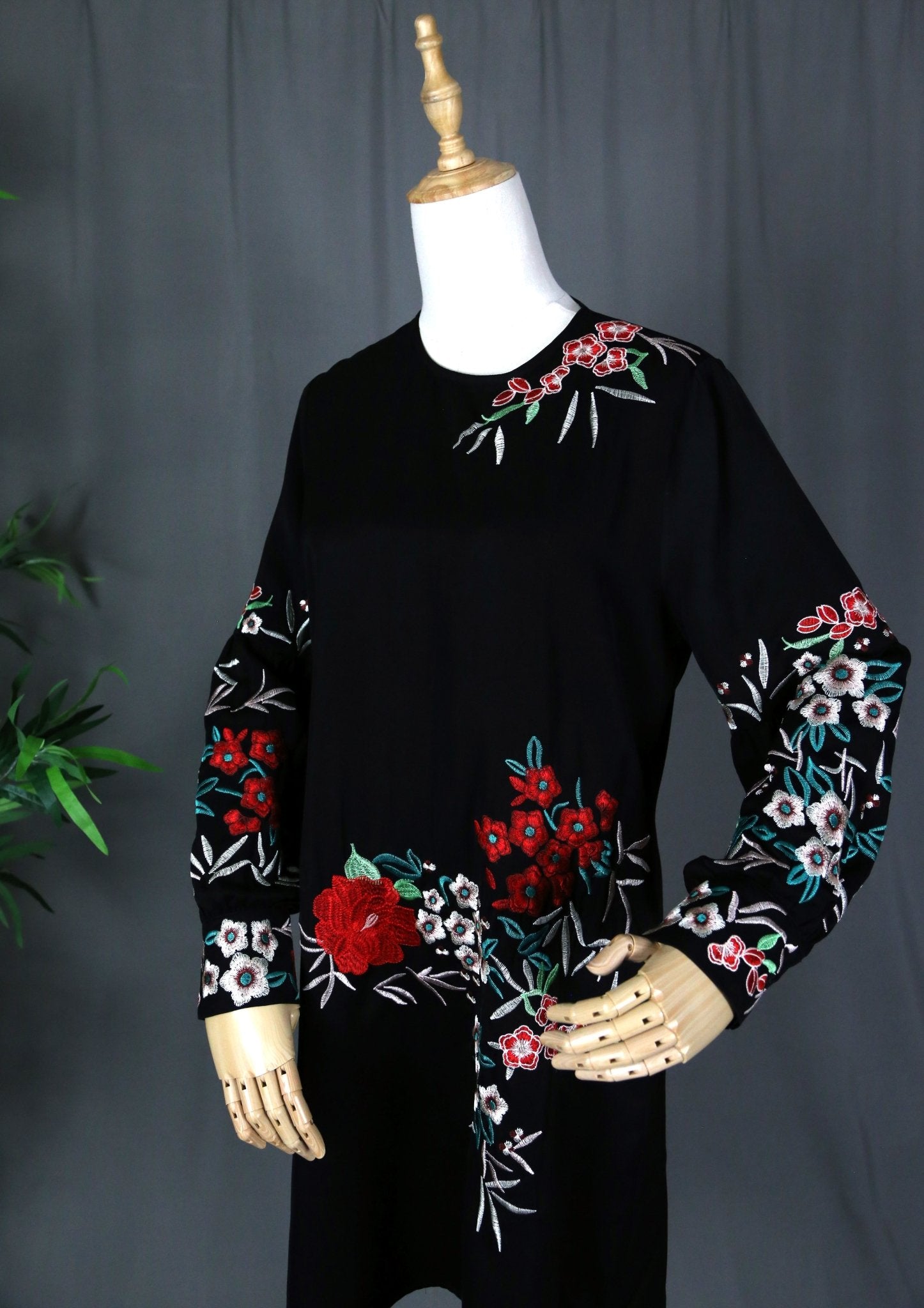 Black Women Tunic in Wonderful Floral Embroidery and balloon sleeves